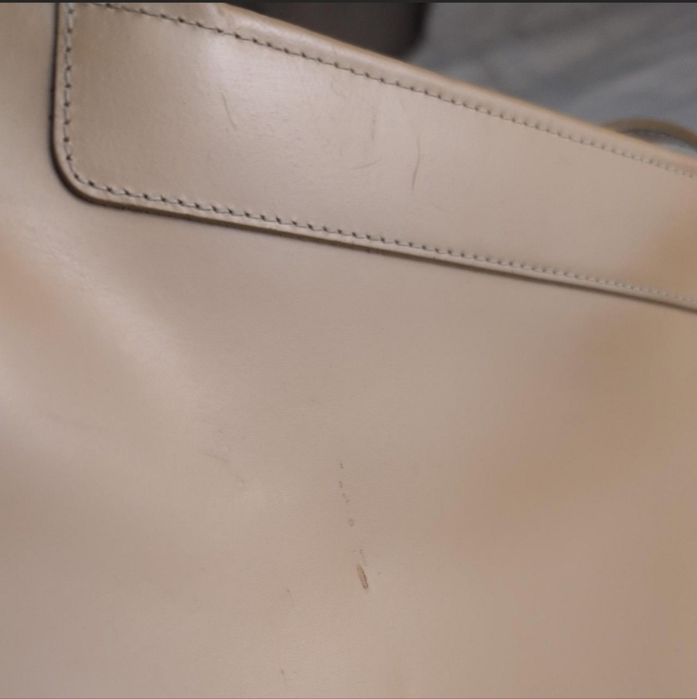 Lamarthe Paris creamy tan leather shoulder tote with lime green/yellow interior - Picture 6 of 8
